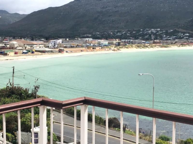 To Let 2 Bedroom Property for Rent in Fish Hoek Western Cape